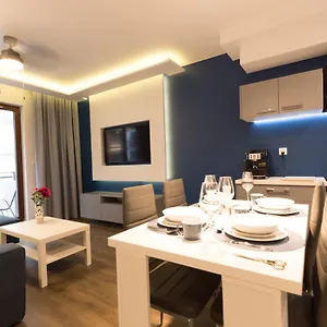 Apartlogy Aura2 78 - Experience Intelligent Living While Travelling Gdańsk